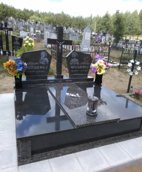 Памятник двойной 145